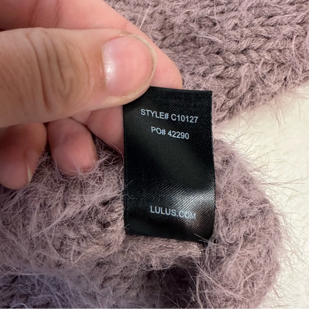 Lulus Carino Dusty Purple Off-the-Shoulder Fuzzy Cropped Sweater Size S/M - Picture 12 of 12